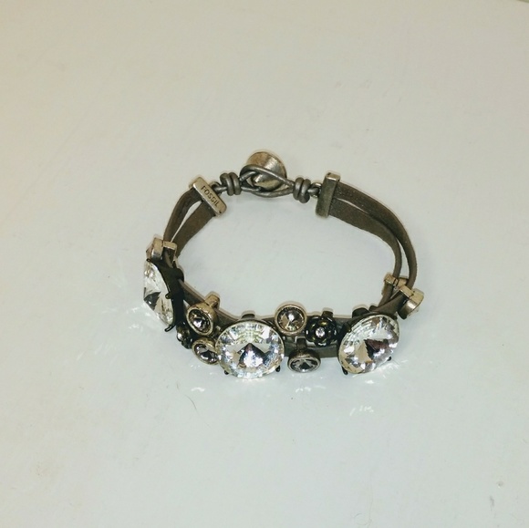Fossil lesther bracelet with clear crystals. - Picture 4 of 4